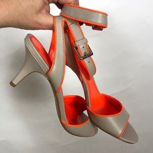 Calvin Klein heels size 7 greige orange strappy